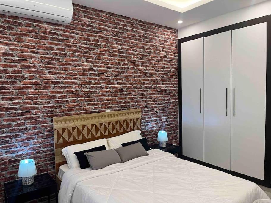 Luxueux Appartements - 2 Pieces Ou 4 Pieces - Quartiers Prises D'Almadies Et Ngor" Дакар Екстер'єр фото