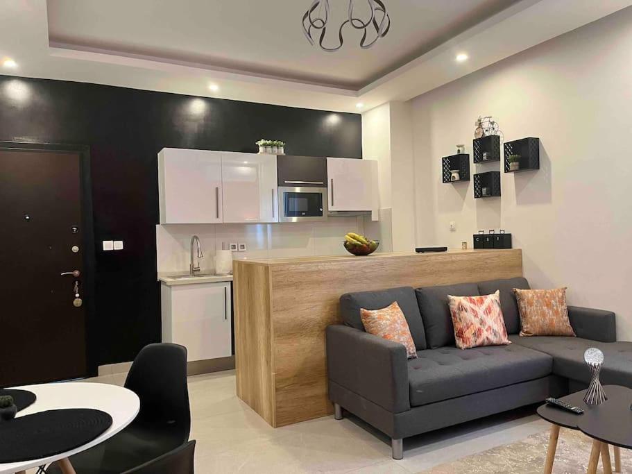 Luxueux Appartements - 2 Pieces Ou 4 Pieces - Quartiers Prises D'Almadies Et Ngor" Дакар Екстер'єр фото