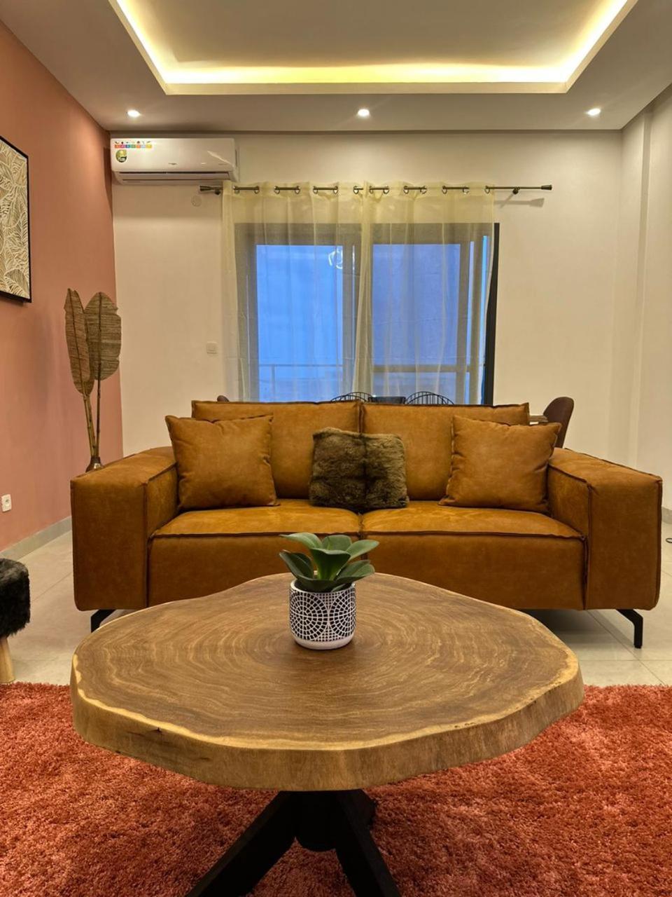 Luxueux Appartements - 2 Pieces Ou 4 Pieces - Quartiers Prises D'Almadies Et Ngor" Дакар Екстер'єр фото